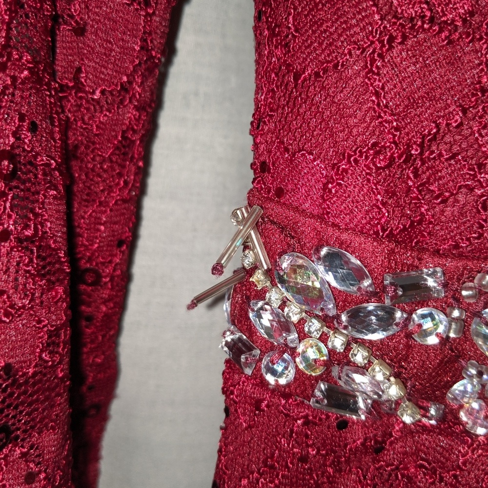 Dress - Picture 5 of 5